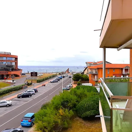 Appartement Avec Terrasse Et Parking à Deux Pas Des Plages - Fr-1-239-563 Capbreton